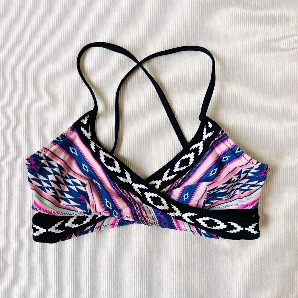 Rip Curl Womens Swimwear Bikini Bra Top Beach Resort Summer Ocean Striped XS New